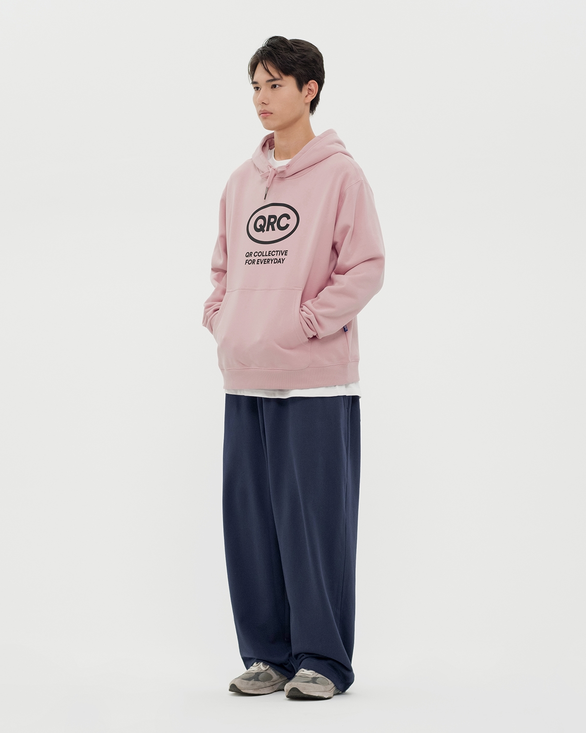 БҮРЖЕЙДЕ QRC MAX солғын-қызғылт