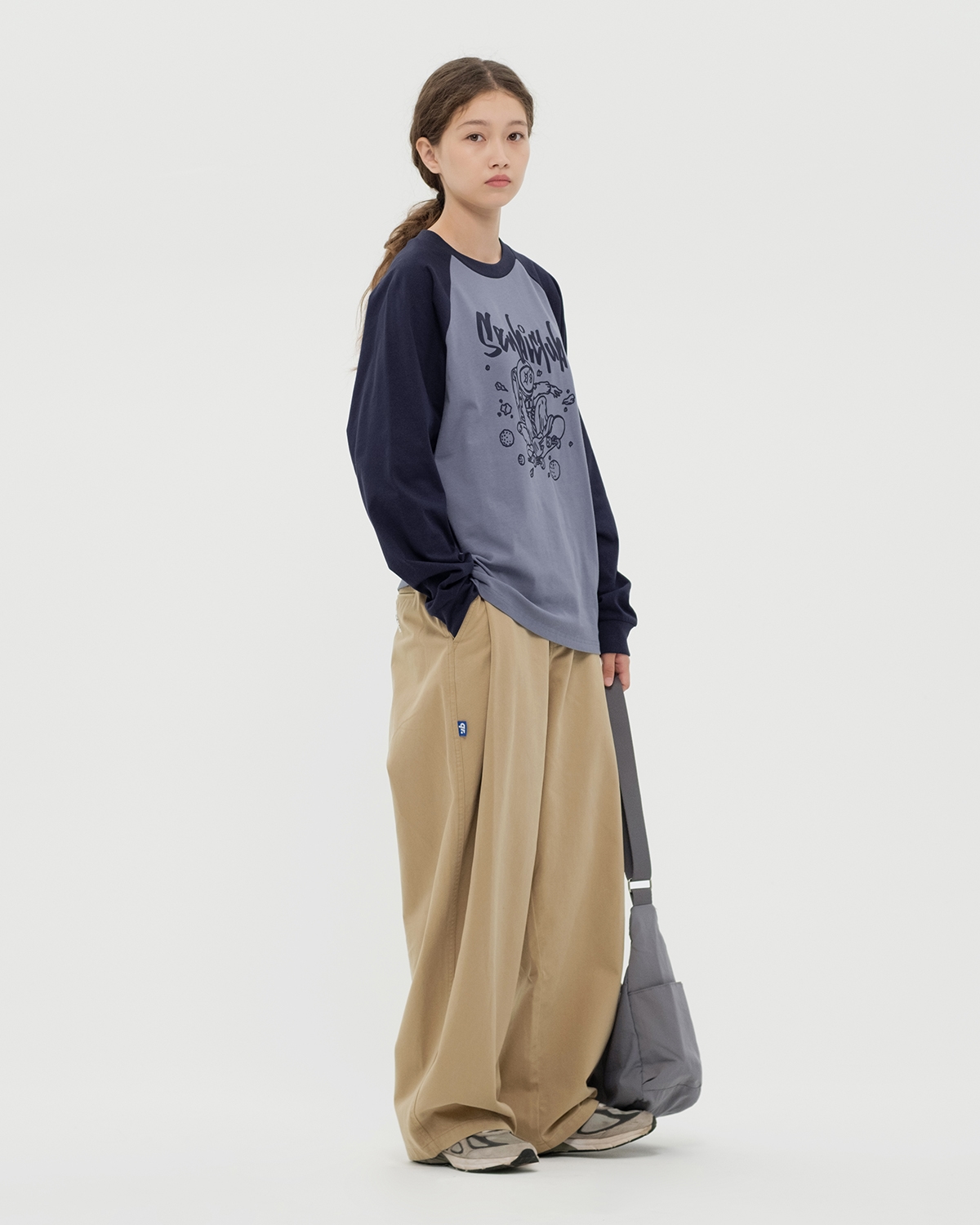 СУМКА CROSSBODY СЕРАЯ