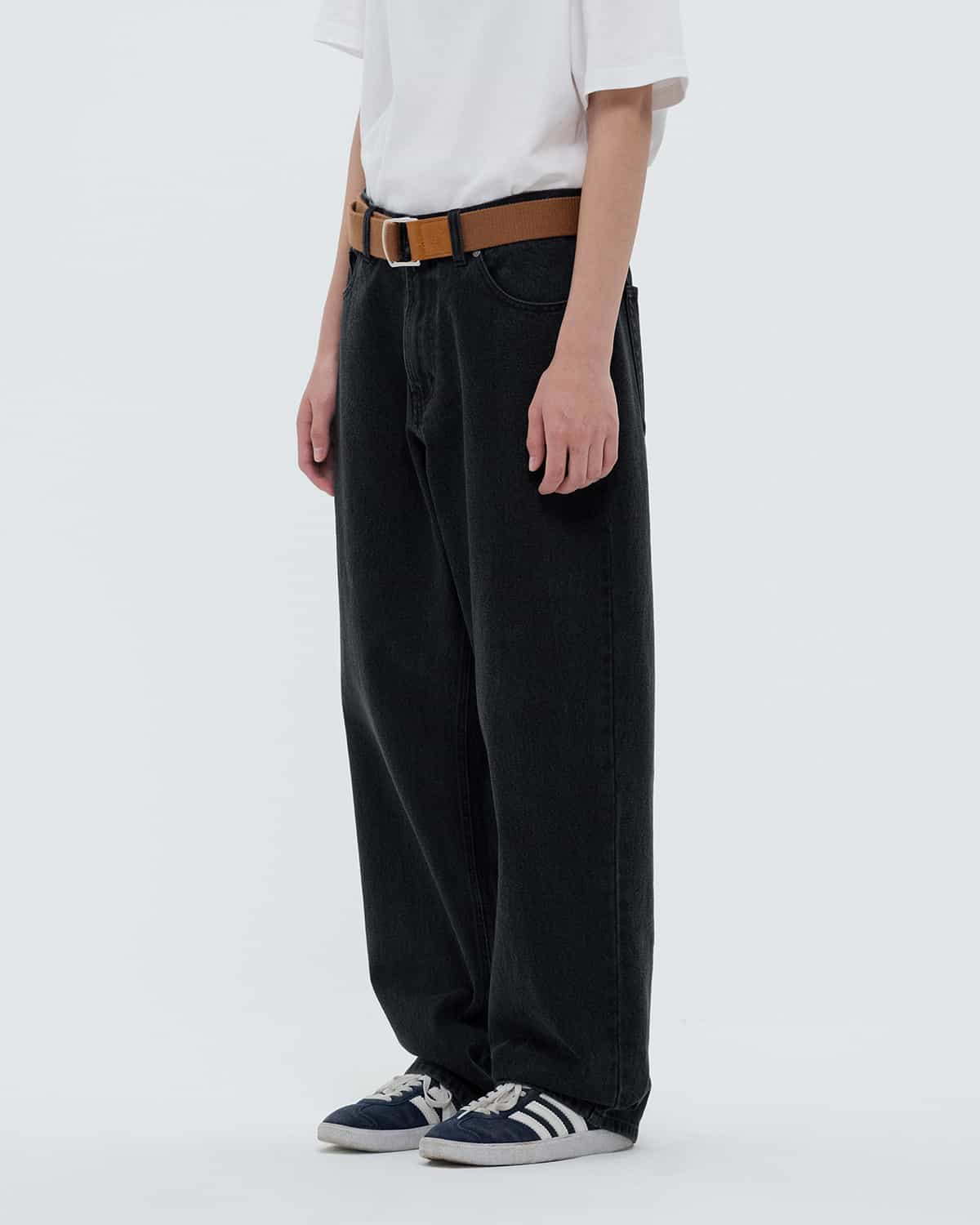 ДЖИНСЫ RELAXED ҚАРА