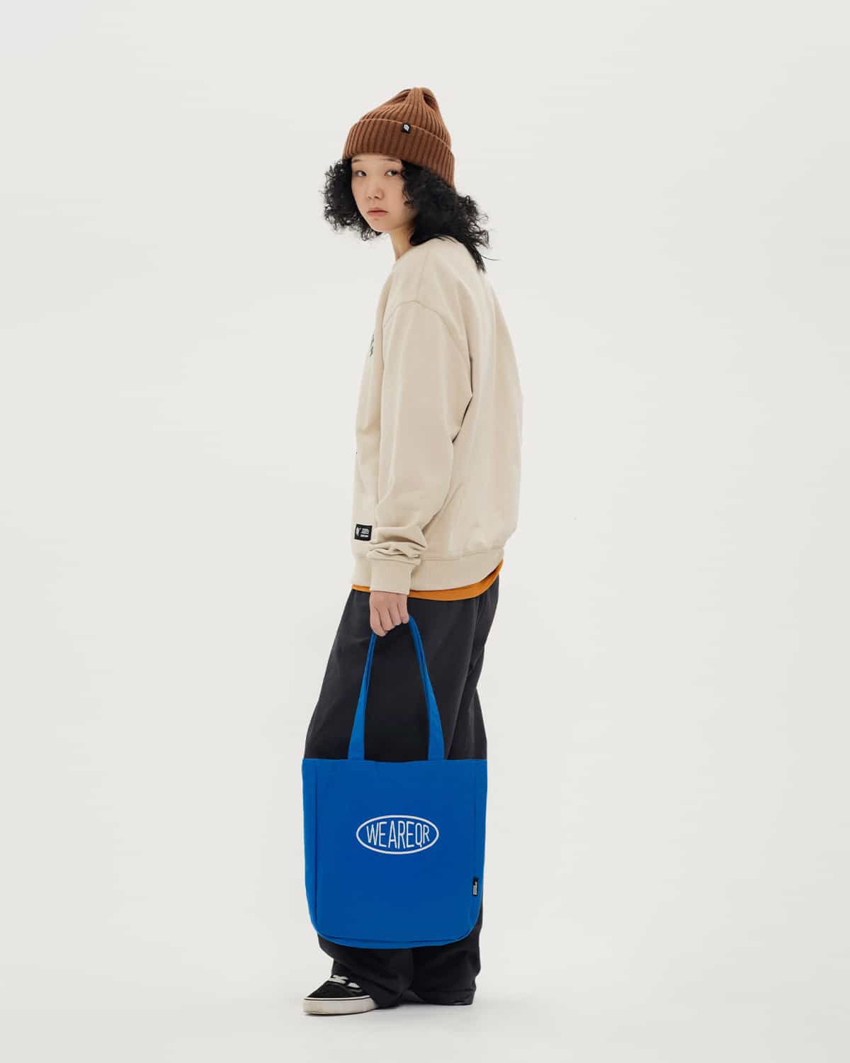 СӨМКЕ WRQ КӨК