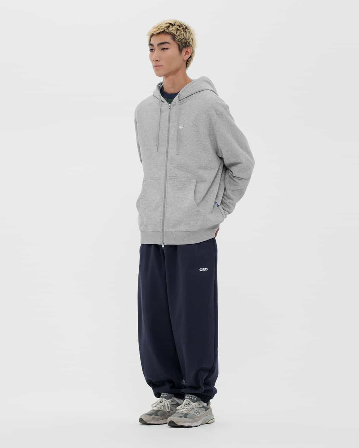 СЫРМАЛЫ БҮРЖЕЙДЕ BASIC СҰР МЕЛАНЖ